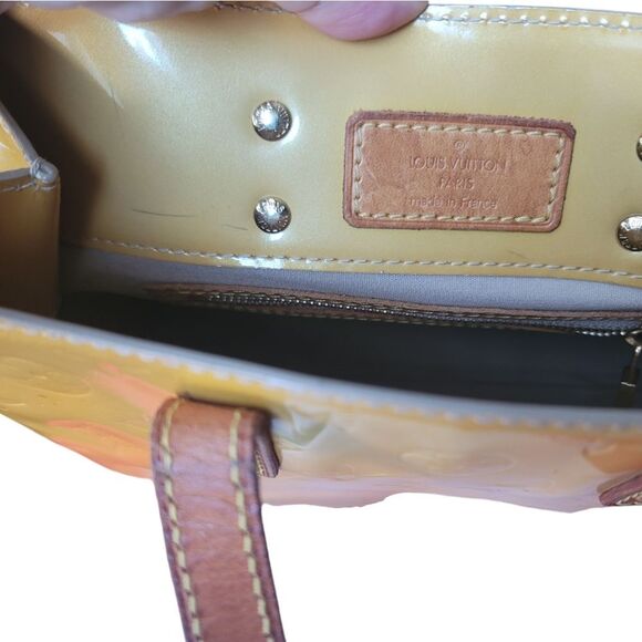 Vernis Reade PM Tote by LV - Picture 6 of 6